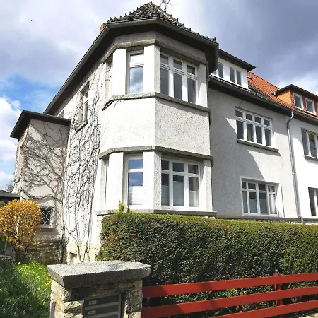 Bohnapartments Ega Stadtblick - Garten - Wlan - Naehe Theater Ega Und Messe Apartment