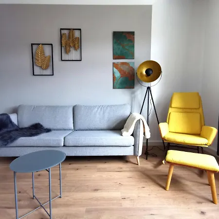 Apartment Bohnapartments Ega Stadtblick - Garten - Wlan - Naehe Theater Ega Und Messe *
