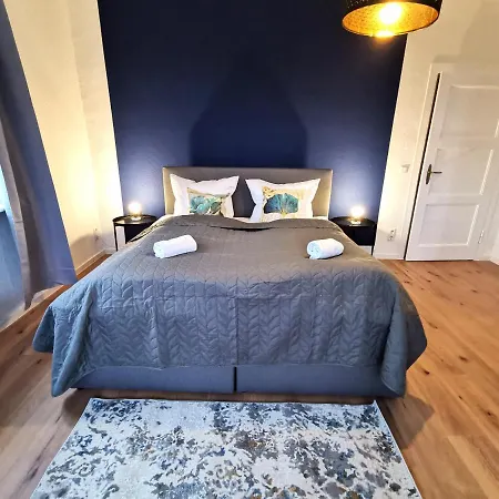 Bohnapartments Ega Stadtblick - Garten - Wlan - Naehe Theater Ega Und Messe