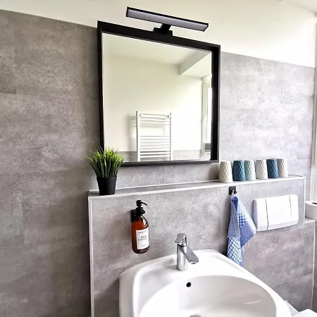 Bohnapartments Ega Stadtblick - Garten - Wlan - Naehe Theater Ega Und Messe Erfurt