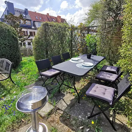 Bohnapartments Ega Stadtblick - Garten - Wlan - Naehe Theater Ega Und Messe Lejlighed