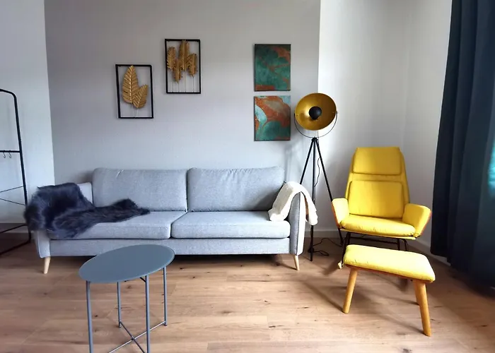 Appartement Bohnapartments Ega Stadtblick - Garten - Wlan - Naehe Theater Ega Und Messe *