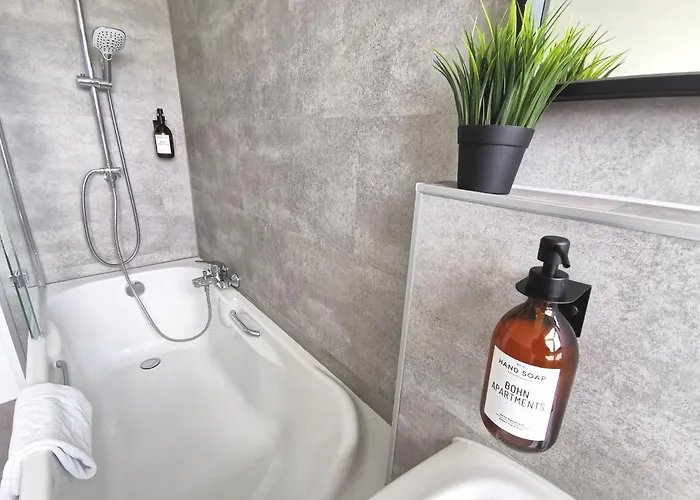 Appartement Bohnapartments Ega Stadtblick - Garten - Wlan - Naehe Theater Ega Und Messe