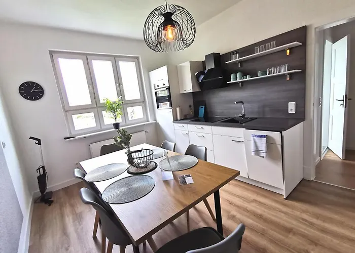 Bohnapartments Ega Stadtblick - Garten - Wlan - Naehe Theater Ega Und Messe Erfurt