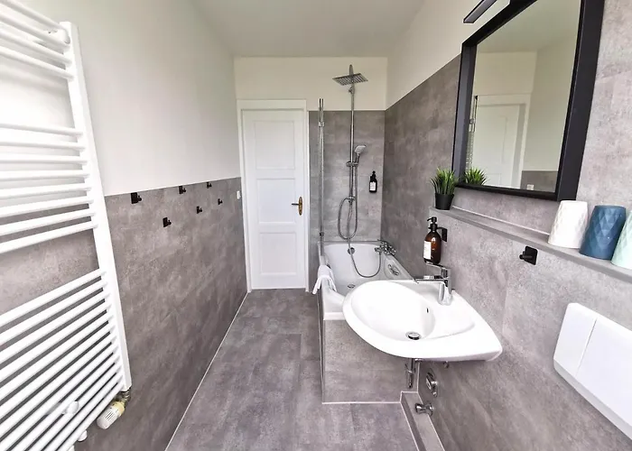 Appartement Bohnapartments Ega Stadtblick - Garten - Wlan - Naehe Theater Ega Und Messe Erfurt